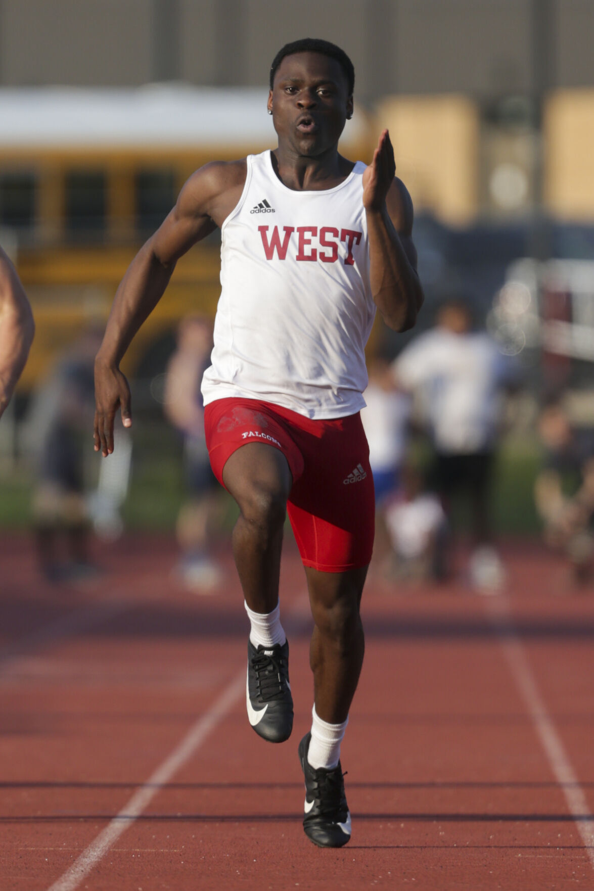 051222-qc-spt-district track-54.jpg